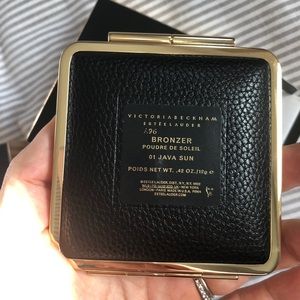 Victoria Beckham bronzer